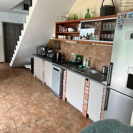 Dom W Trawach Apartment *