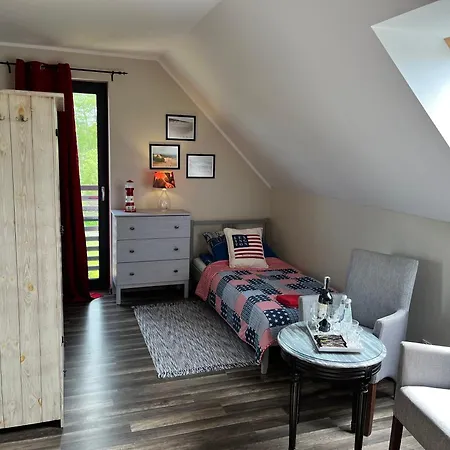 Dom W Trawach Apartment