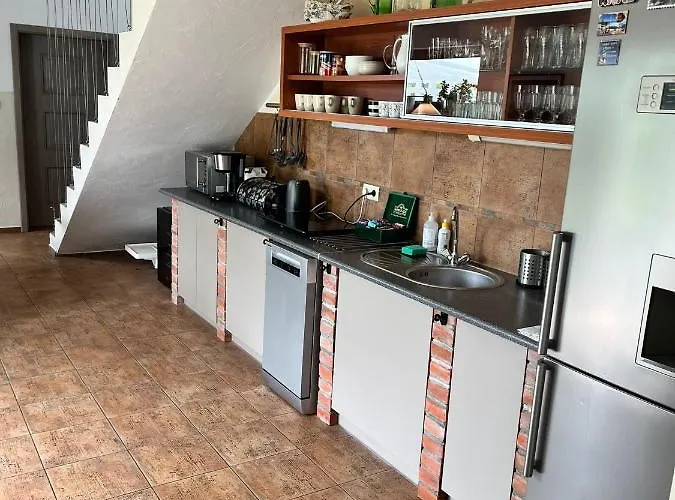 Dom W Trawach Lägenhet *