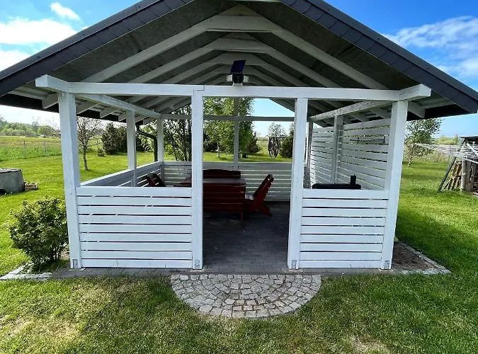 Dom W Trawach * Smoldzinski Las